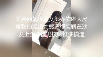 认识很久 长相甜美的 姐姐，离过婚 自己带女儿生活，从来没想过 她能这么骚，简直 太太太 反差了！第一次 差点没给我吸干。真是30如狼，40如虎啊，可惜不住首尔，偶尔才能见一次